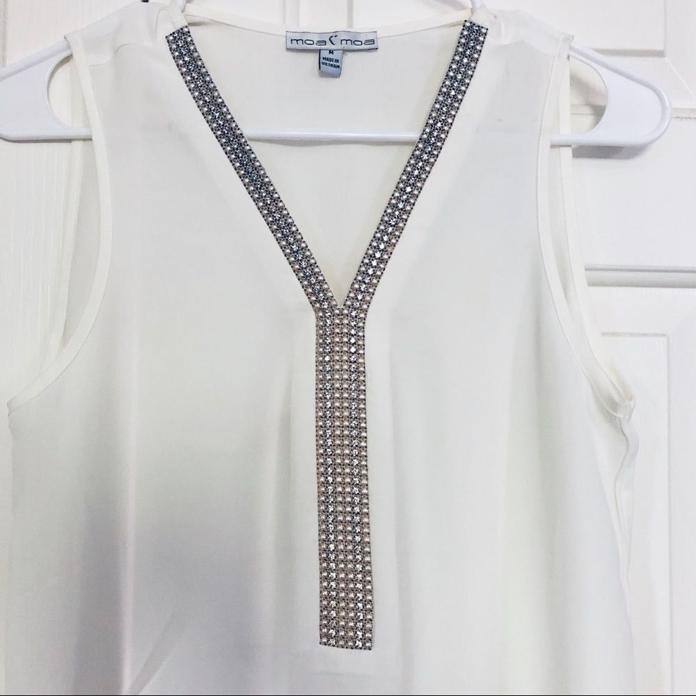 Beaded white tank - Picture 2 of 5